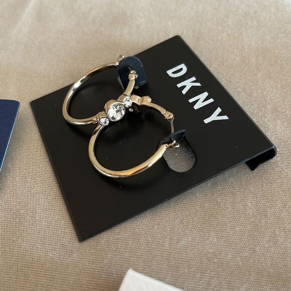 DJNY Earrings - Picture 2 of 3
